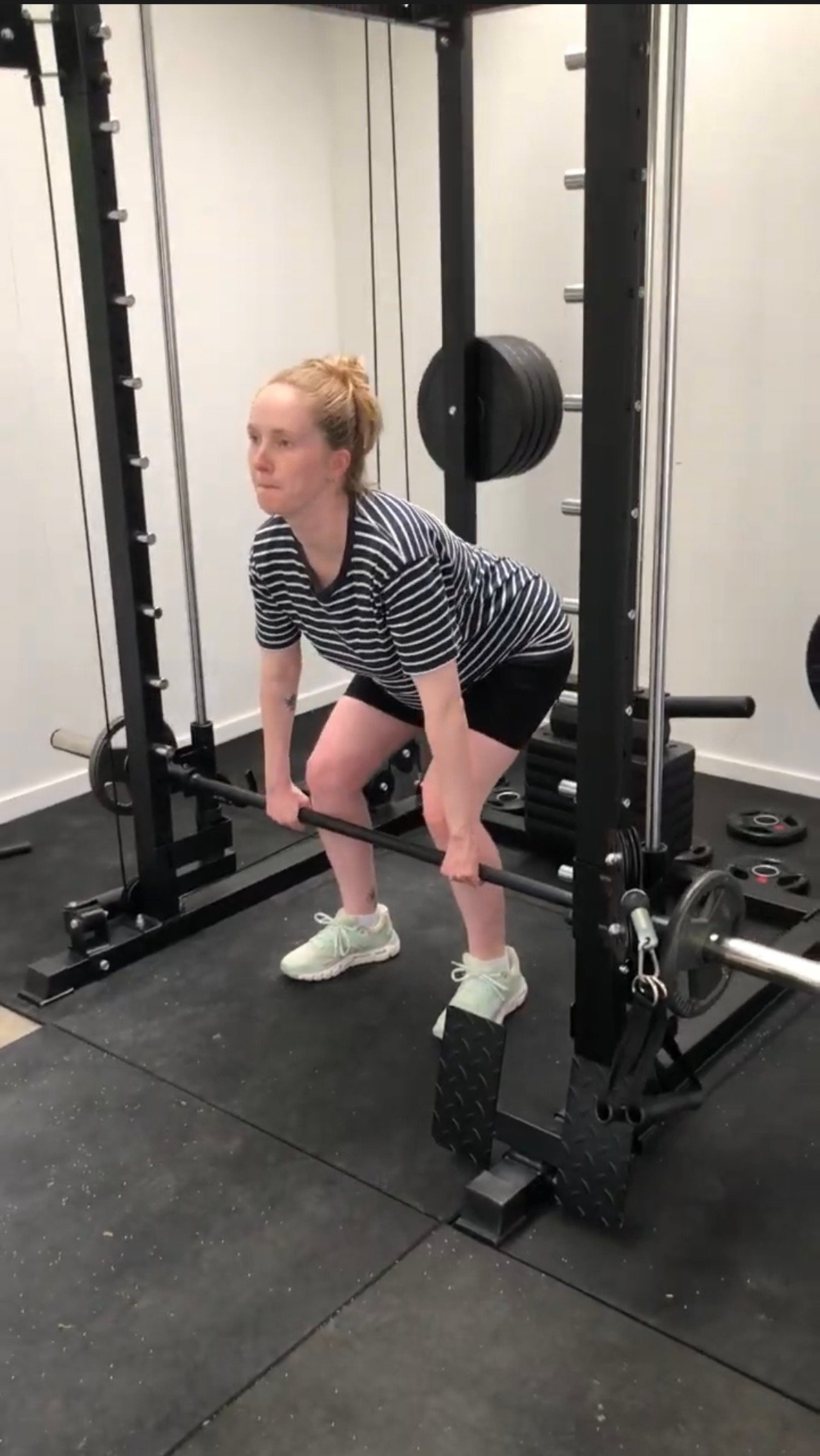 Just for mums client - postpartum - smith machine